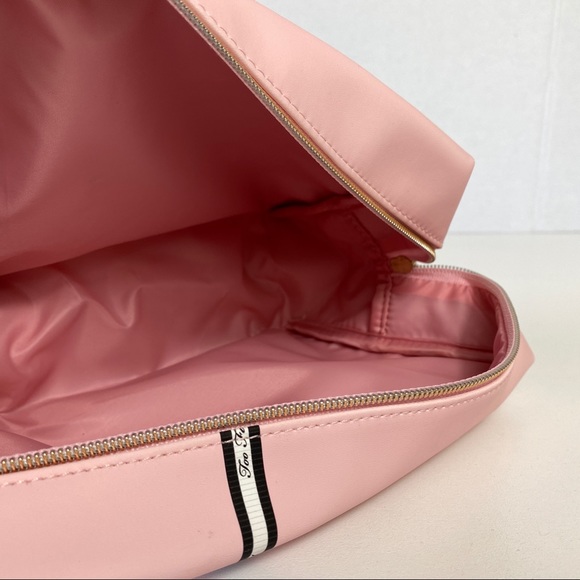 Too Faced Makeup Bag & Better Than Sex Mascara - Picture 7 of 13